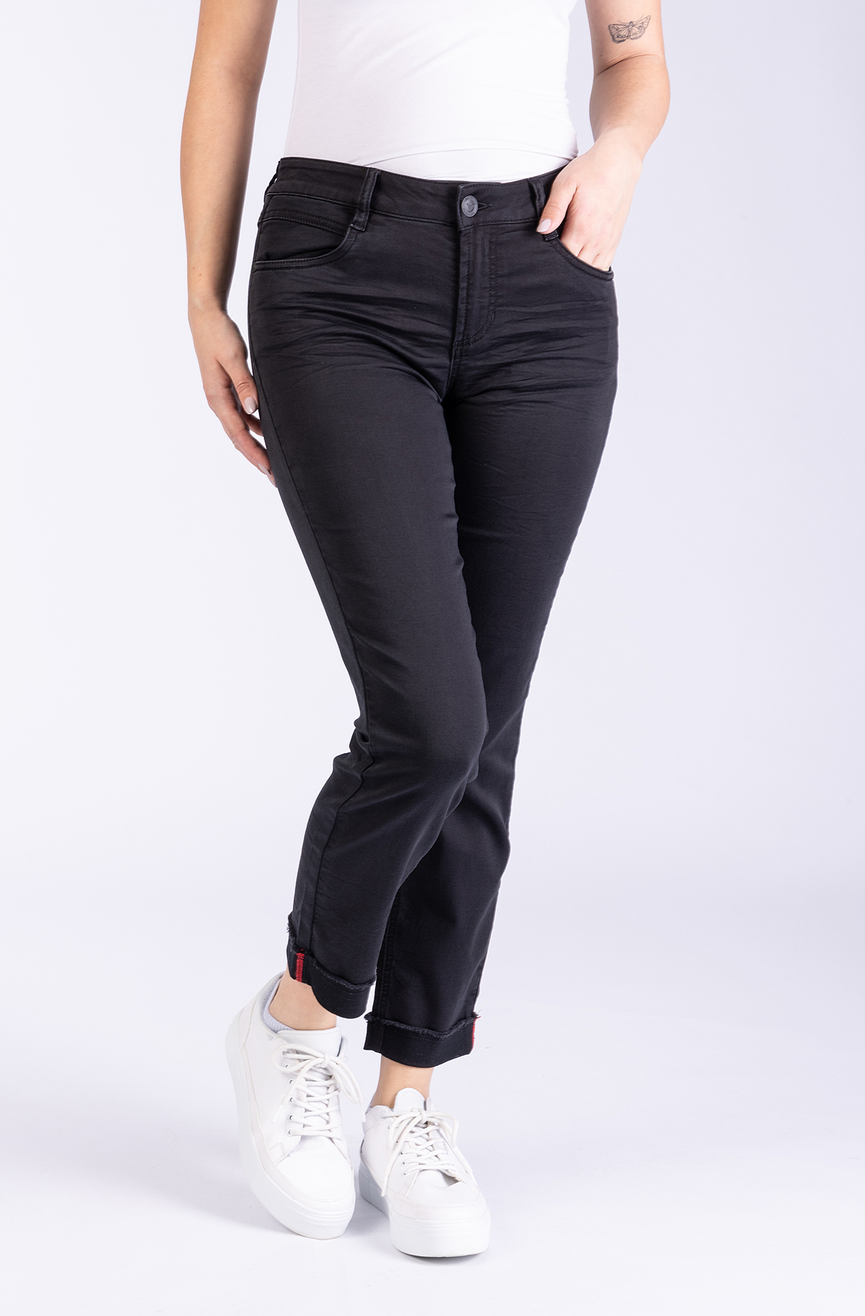 Gianna 30769Y | Slim Fit | Jog Denim | Black