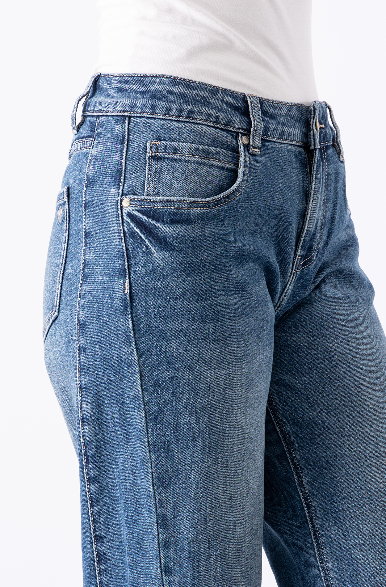 57Farina, Straight-Fit-Jeans, Five-Pocket-Style, authentische Waschung