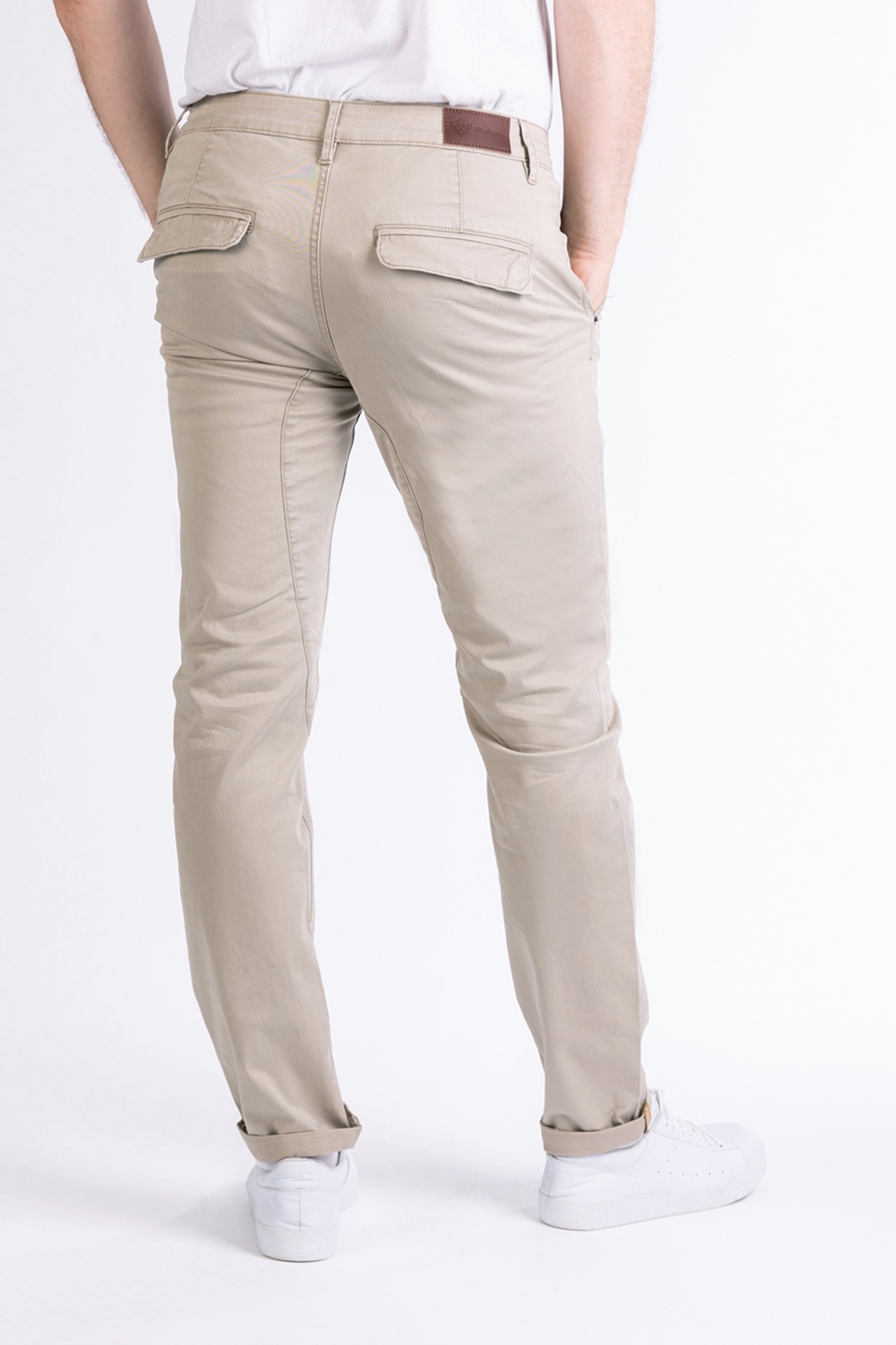 57Theo, Tapered-Fit-Chino