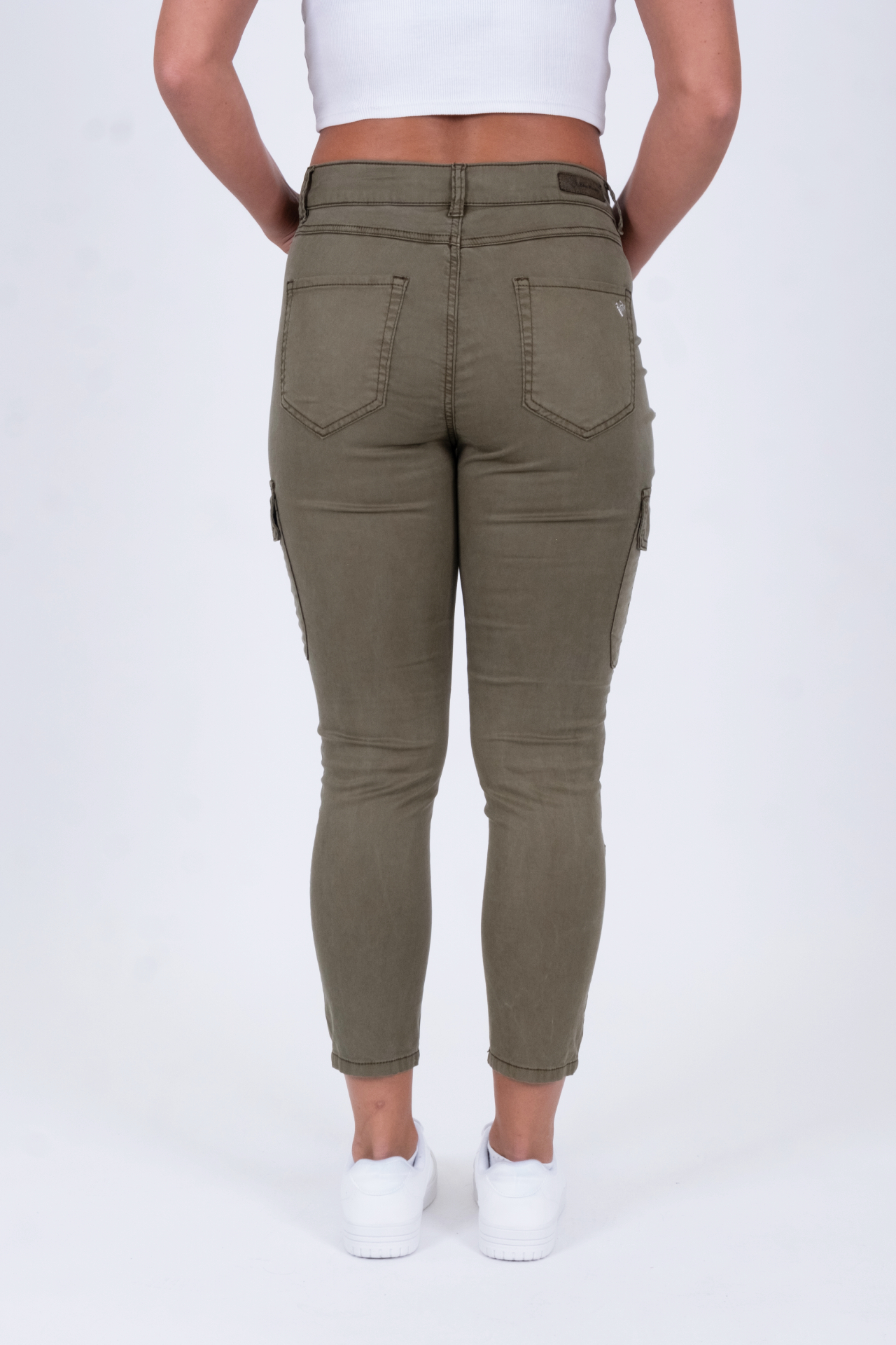 57Freya 11501X | Cargo | 7/8 | Non-Denim | Khaki