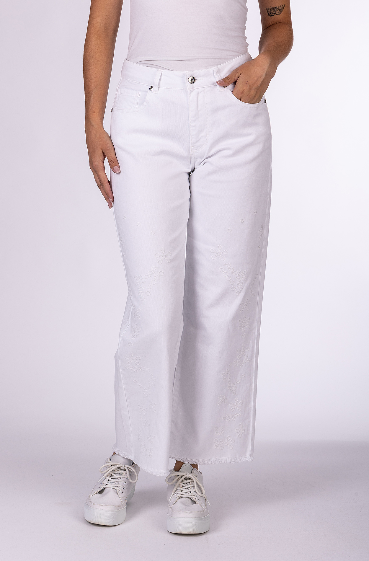 57Zoe 11643X | Wide Leg | Cropped | White
