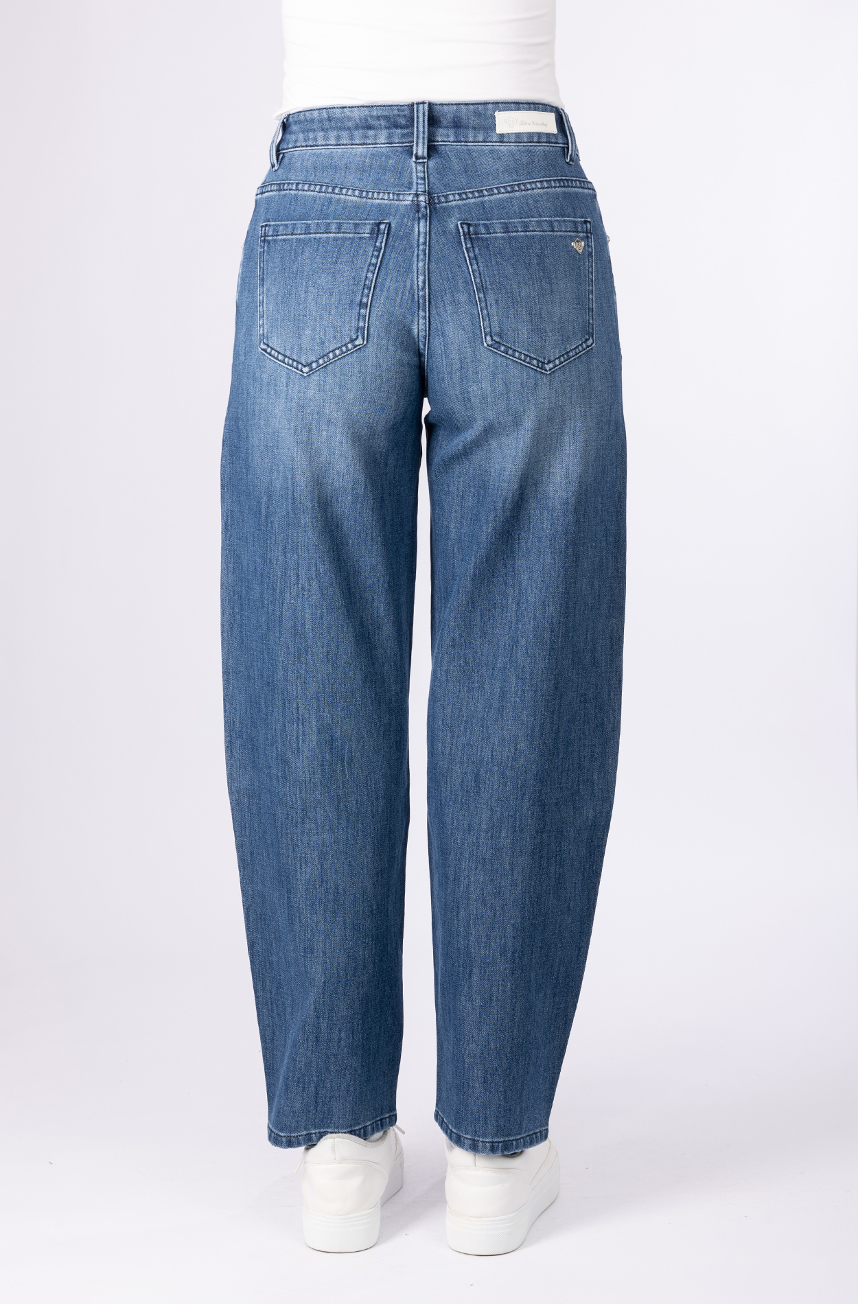 57Isla, Barrel-Fit-Jeans, 5-Pocket-Stylem, mit Strass-Steinchen an den Seiten