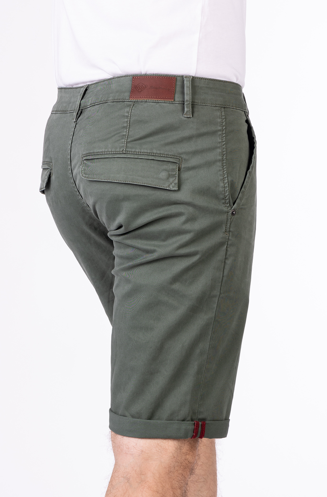 57Theo 40133X | Chino-Shorts| Olive