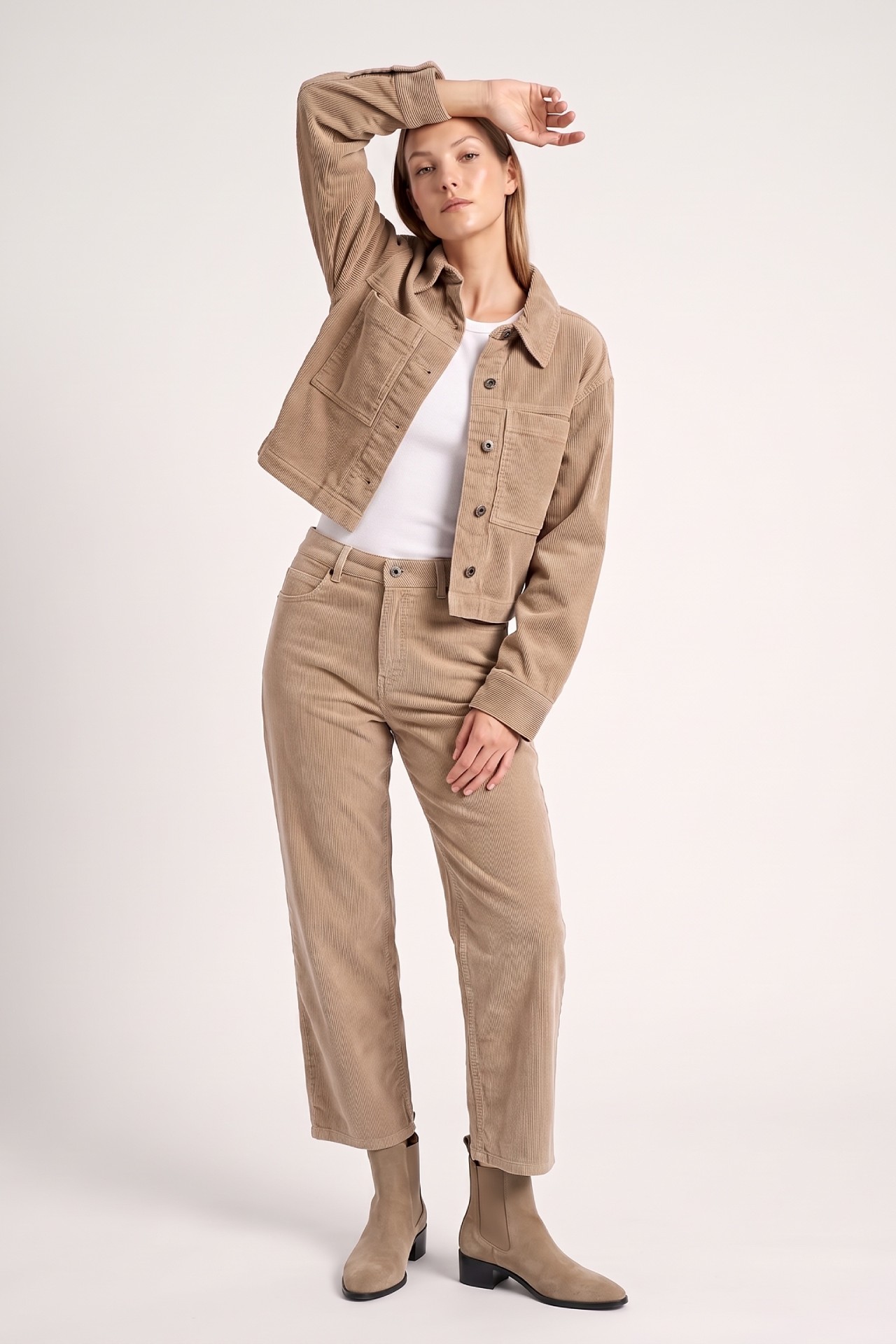 57Vyla, O-Shape-Hose, 5-Pocket-Style, verkürzte Länge, Cord