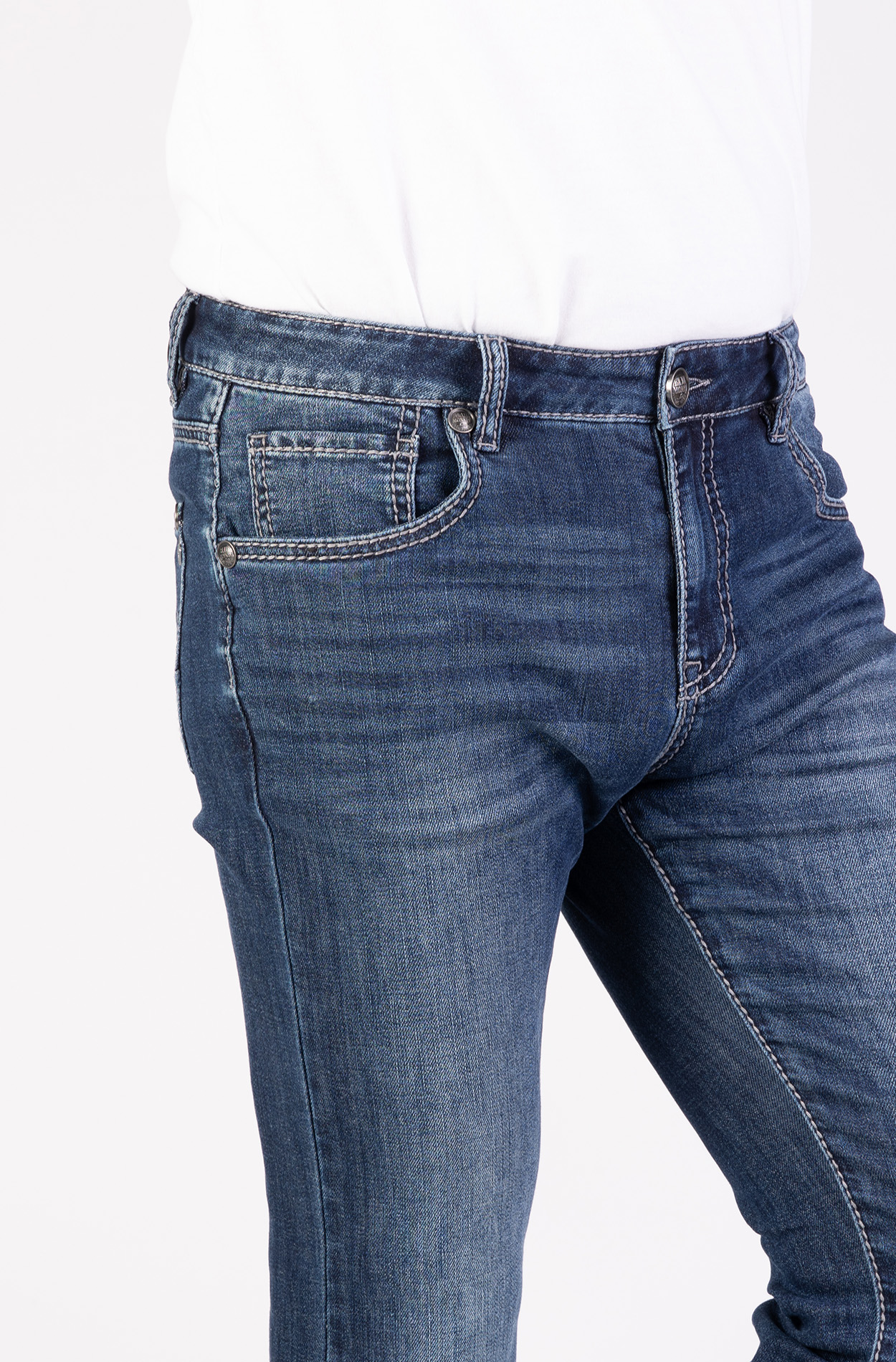 57Jack, Straight-Fit-Jeans, Dicke Kontrastnähte