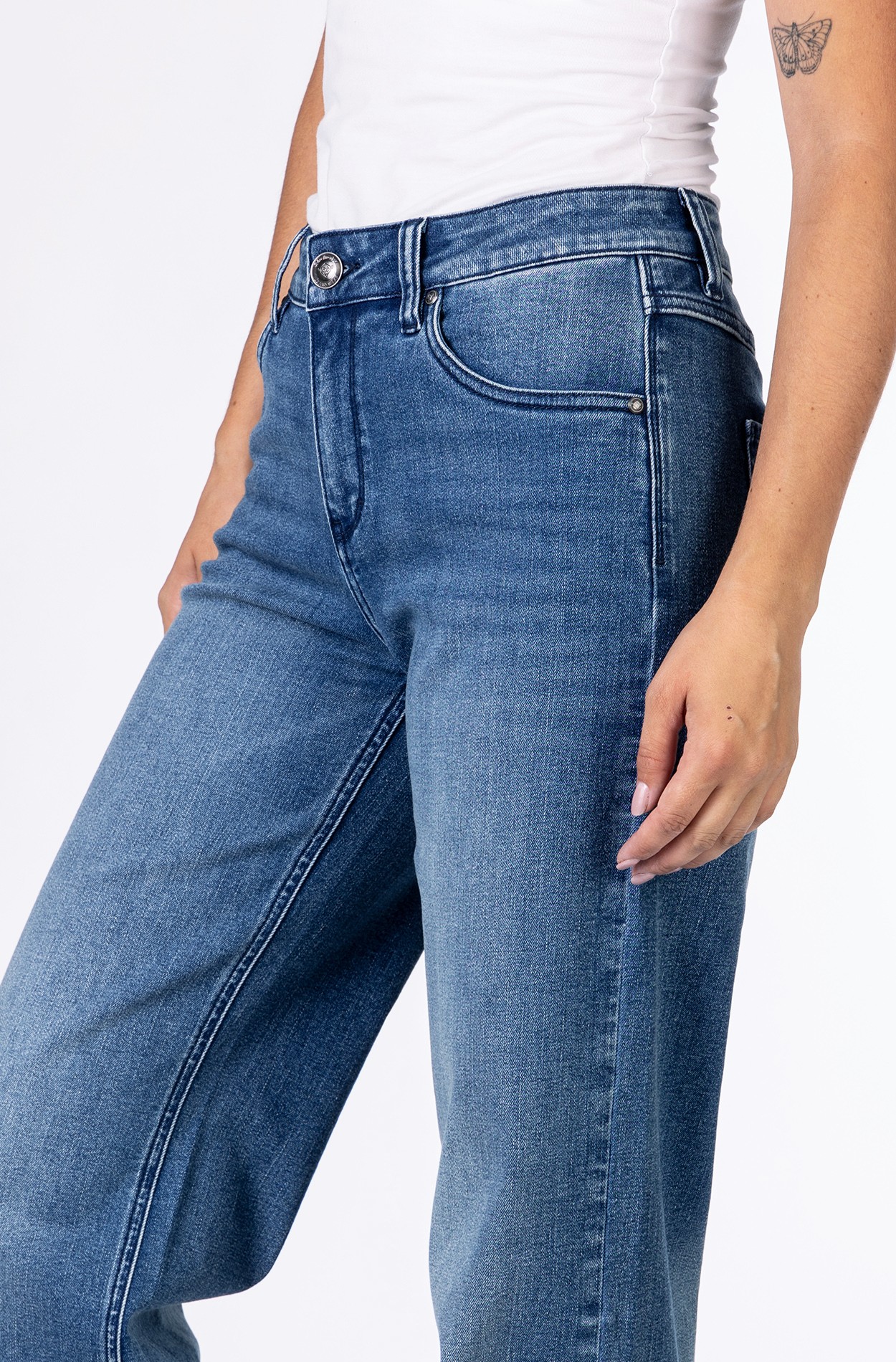 57Zoe 30979B | Basic |Straight Wide Leg | Mid Blue 