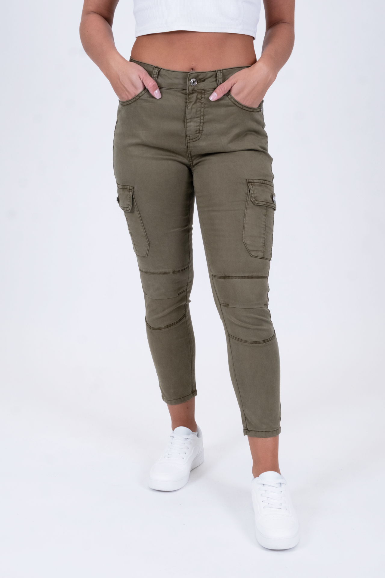 57Freya 11501X | Cargo | 7/8 | Non-Denim | Khaki