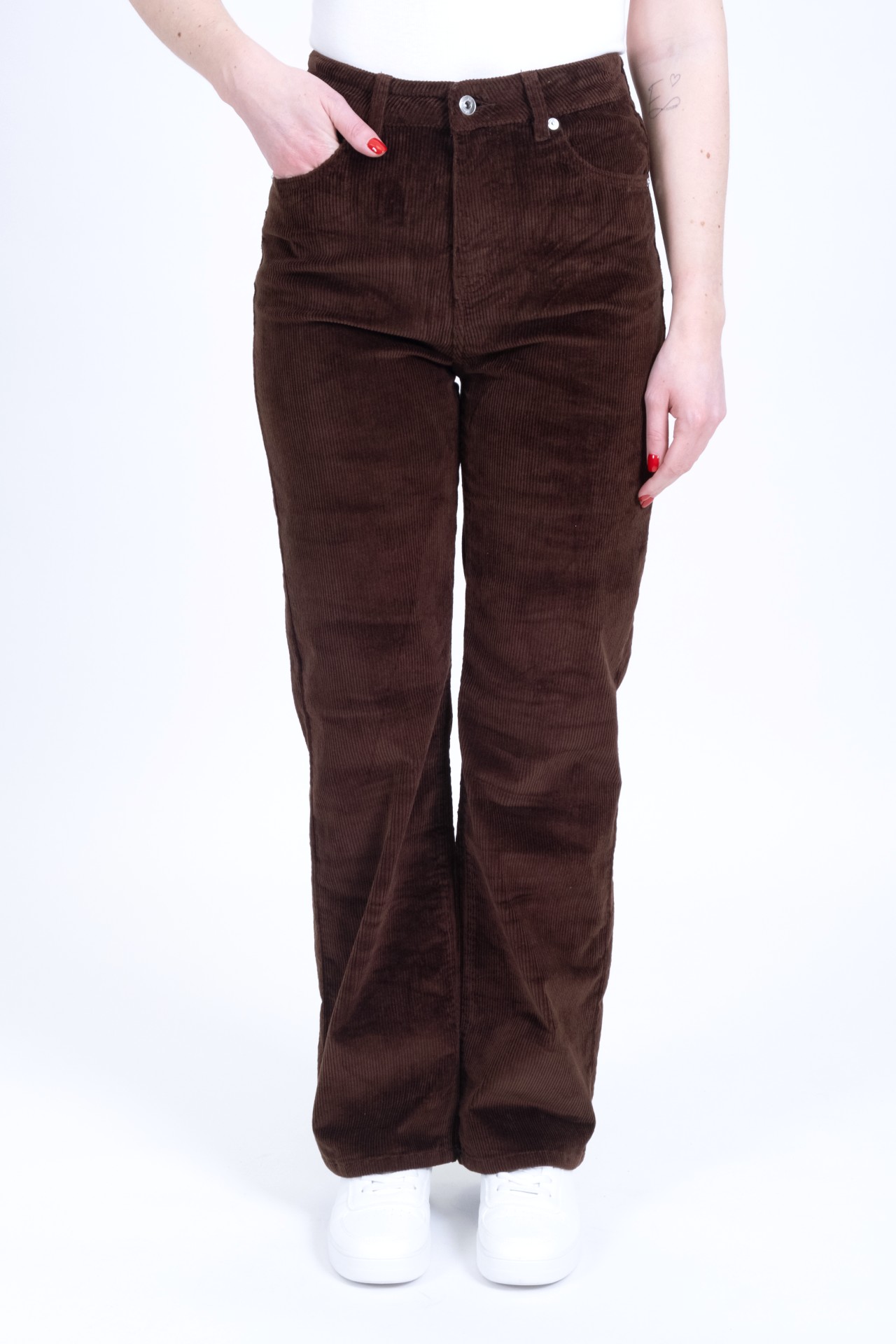 57Liz 11562Y | Wide Leg | Cord